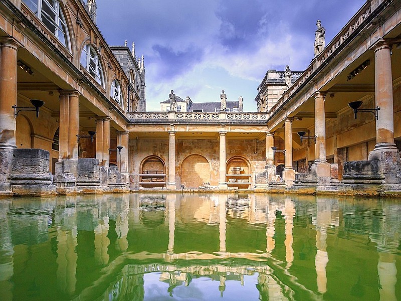 Bath & Cotswold Village Tour with Driver Guide